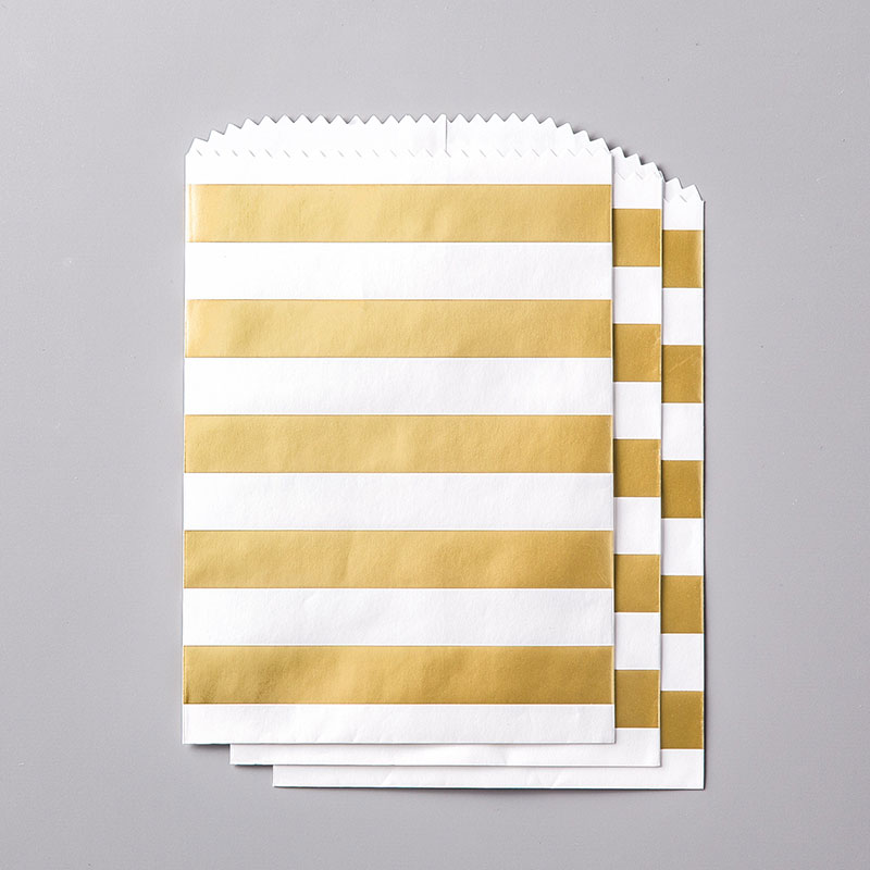 https://www.stampinup.com/ecweb/product/144255/striped-treat-bags?dbwsdemoid=2035972