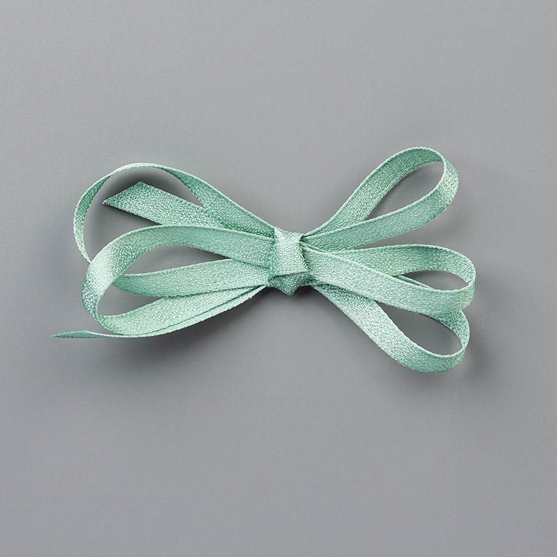 https://www.stampinup.com/ecweb/product/149480/mint-macaron-1-4-6-4-mm-textile-ribbon?dbwsdemoid=2035972